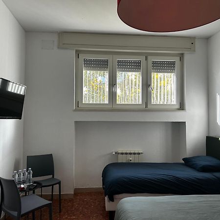 Bam Bam Tiburtina Guesthouse 로마 외부 사진