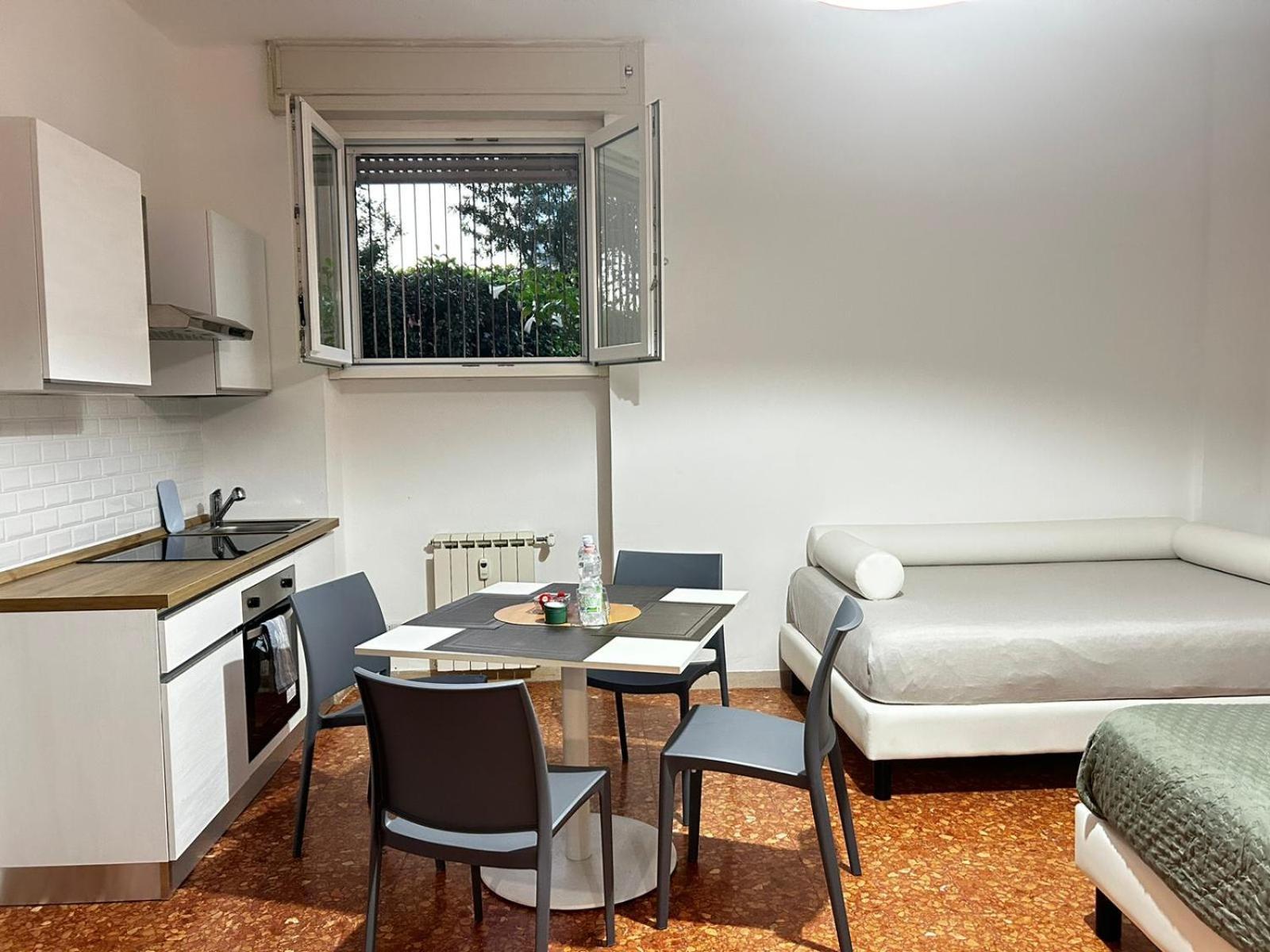 Bam Bam Tiburtina Guesthouse 로마 객실 사진