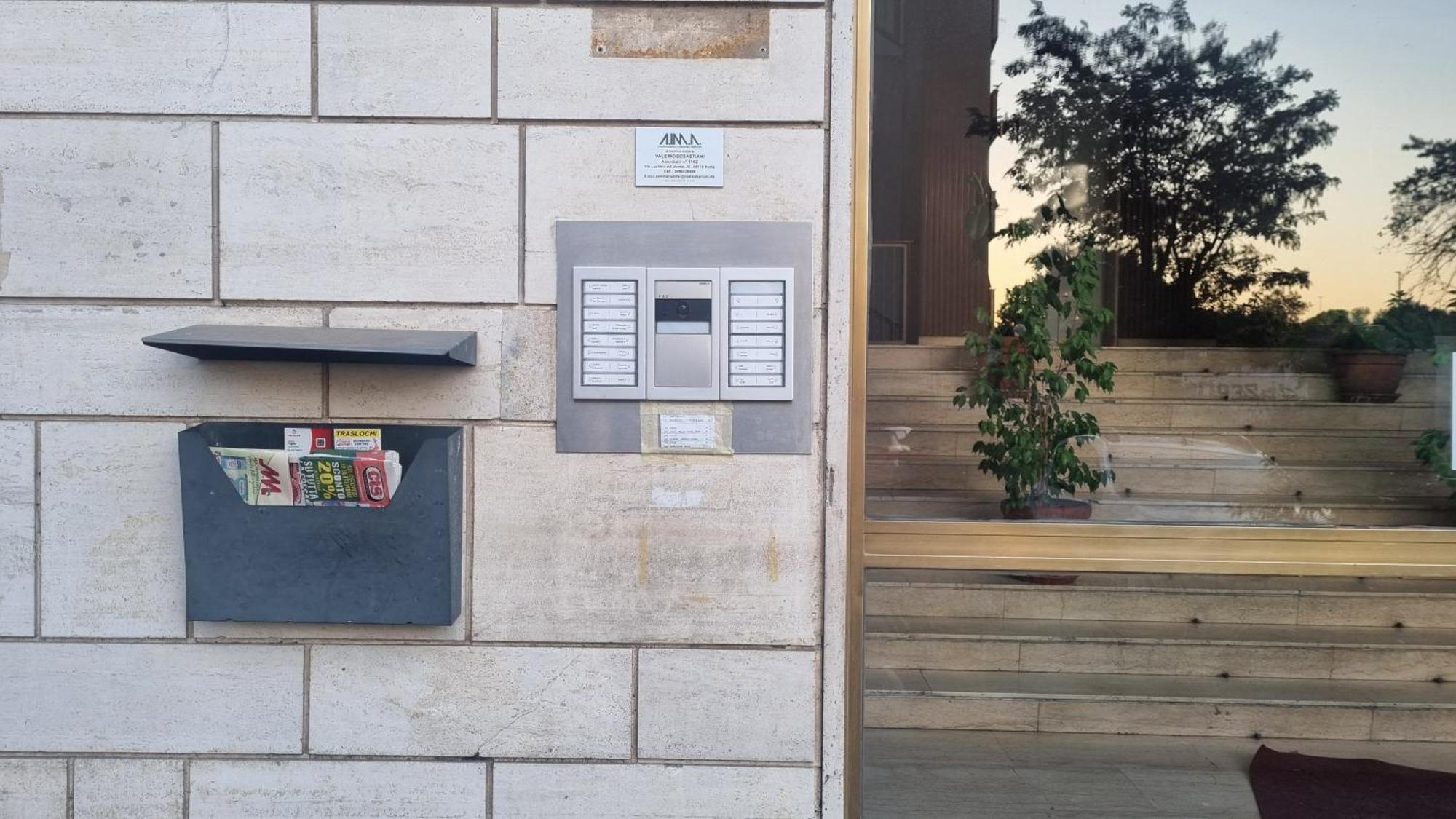 Bam Bam Tiburtina Guesthouse 로마 외부 사진
